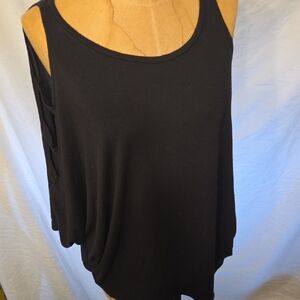 Black Top, Off The Shoulder, Mid Sleeves